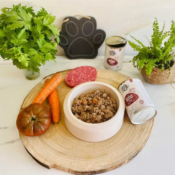 un savoir-faire français lfm bourguimignonne boite patée pour chien et chat alimentation premium Ariège patée pour chien Lavelanet